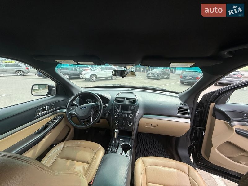 Внедорожник / Кроссовер Ford Explorer 2015 в Вишневом