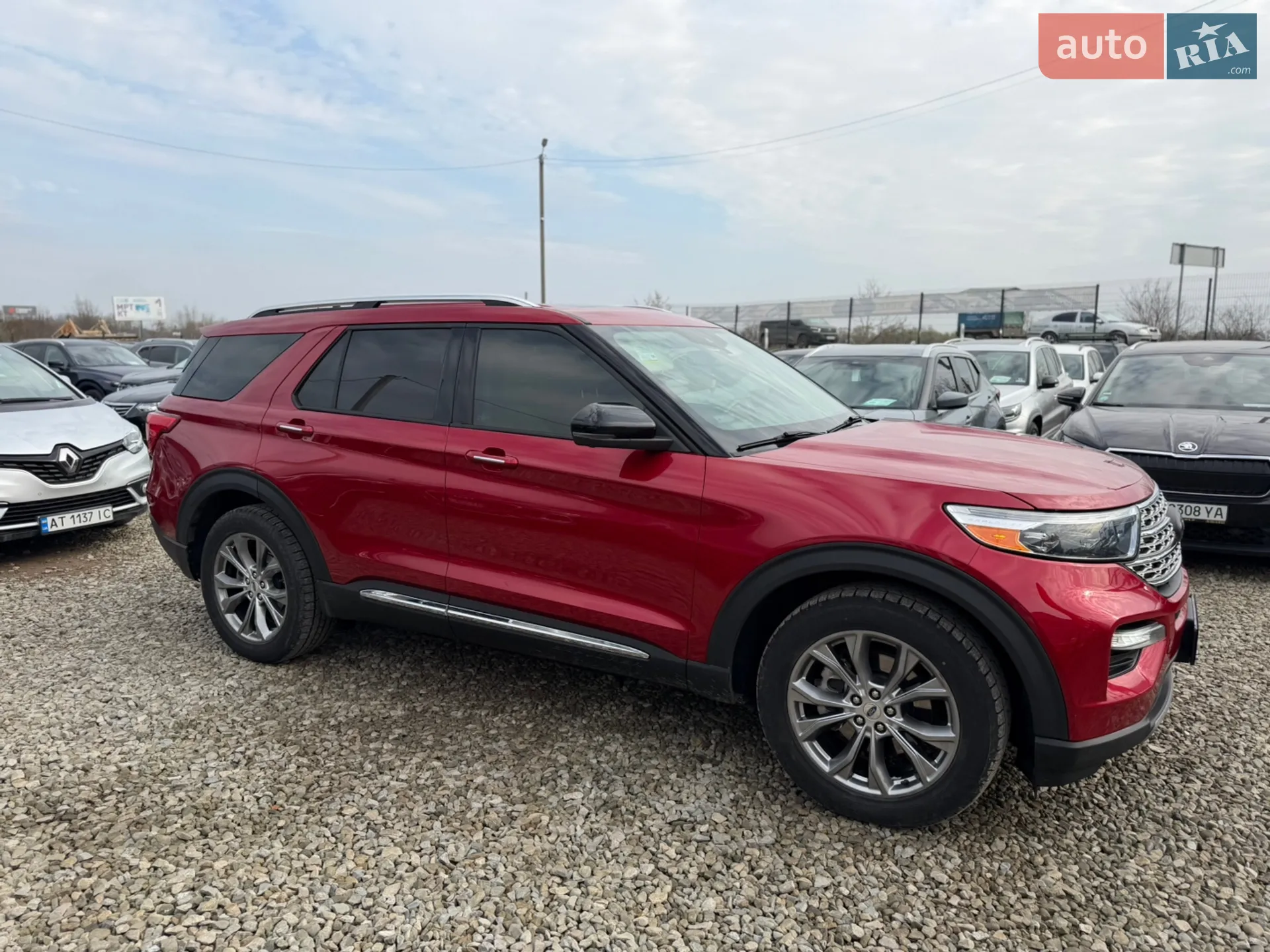 2021 Ford Explorer - мініатюра 12