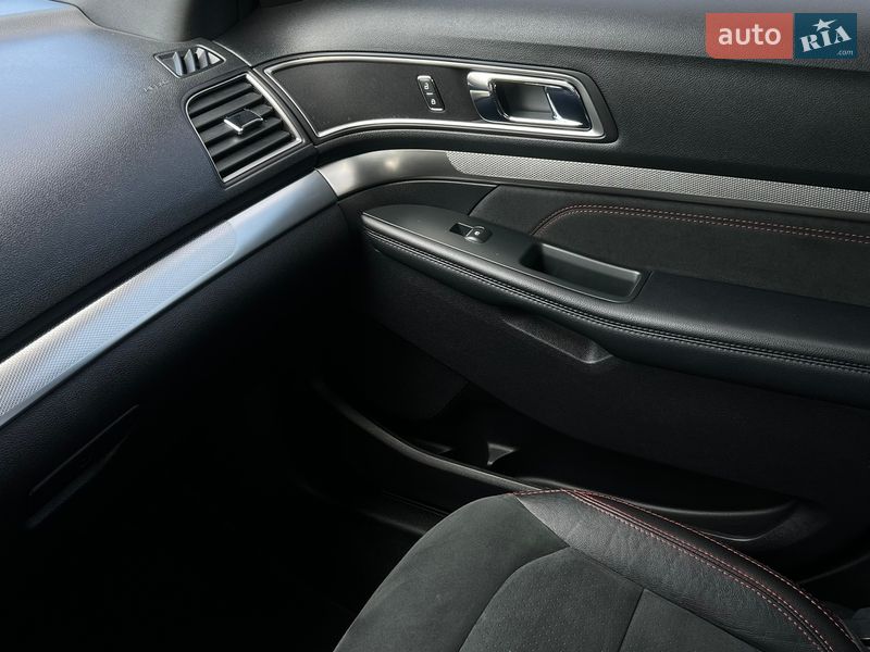 Позашляховик / Кросовер Ford Explorer 2019 в Львові фото 17 Позашляховик / Кросовер Ford Explorer 2019 в Львові