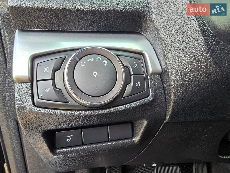 Позашляховик / Кросовер Ford Explorer 2016 в Хмельницькому