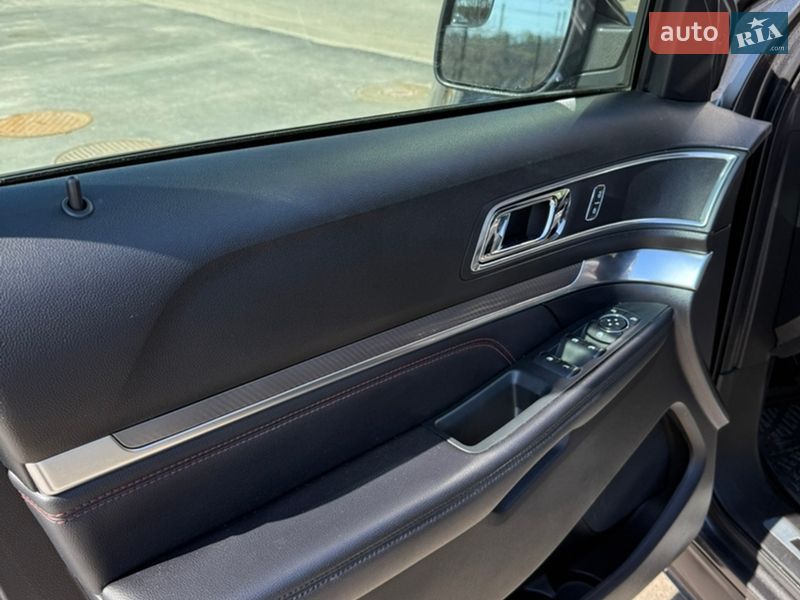 Внедорожник / Кроссовер Ford Explorer 2018 в Киеве