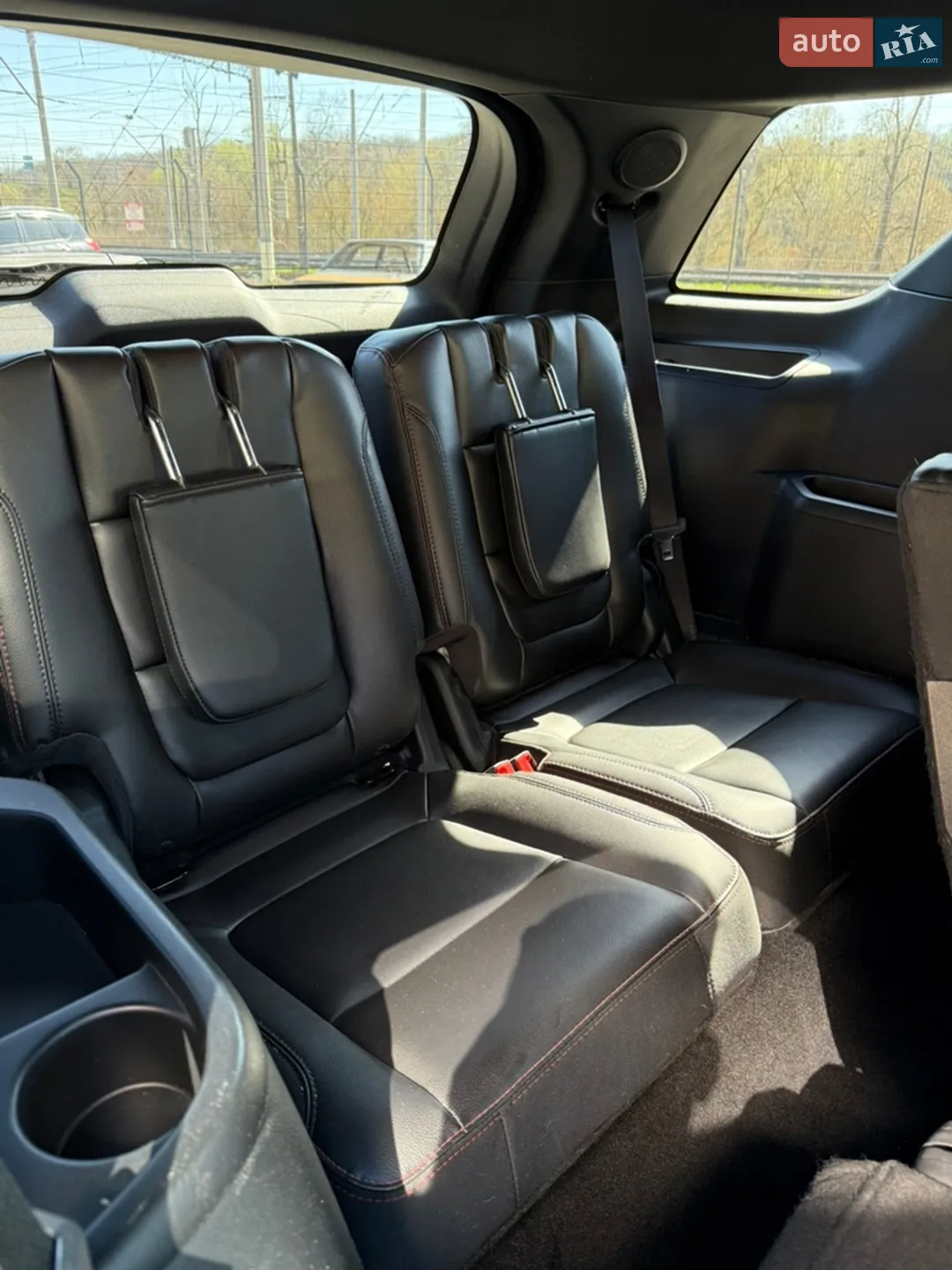 2018 Ford Explorer - мініатюра 26