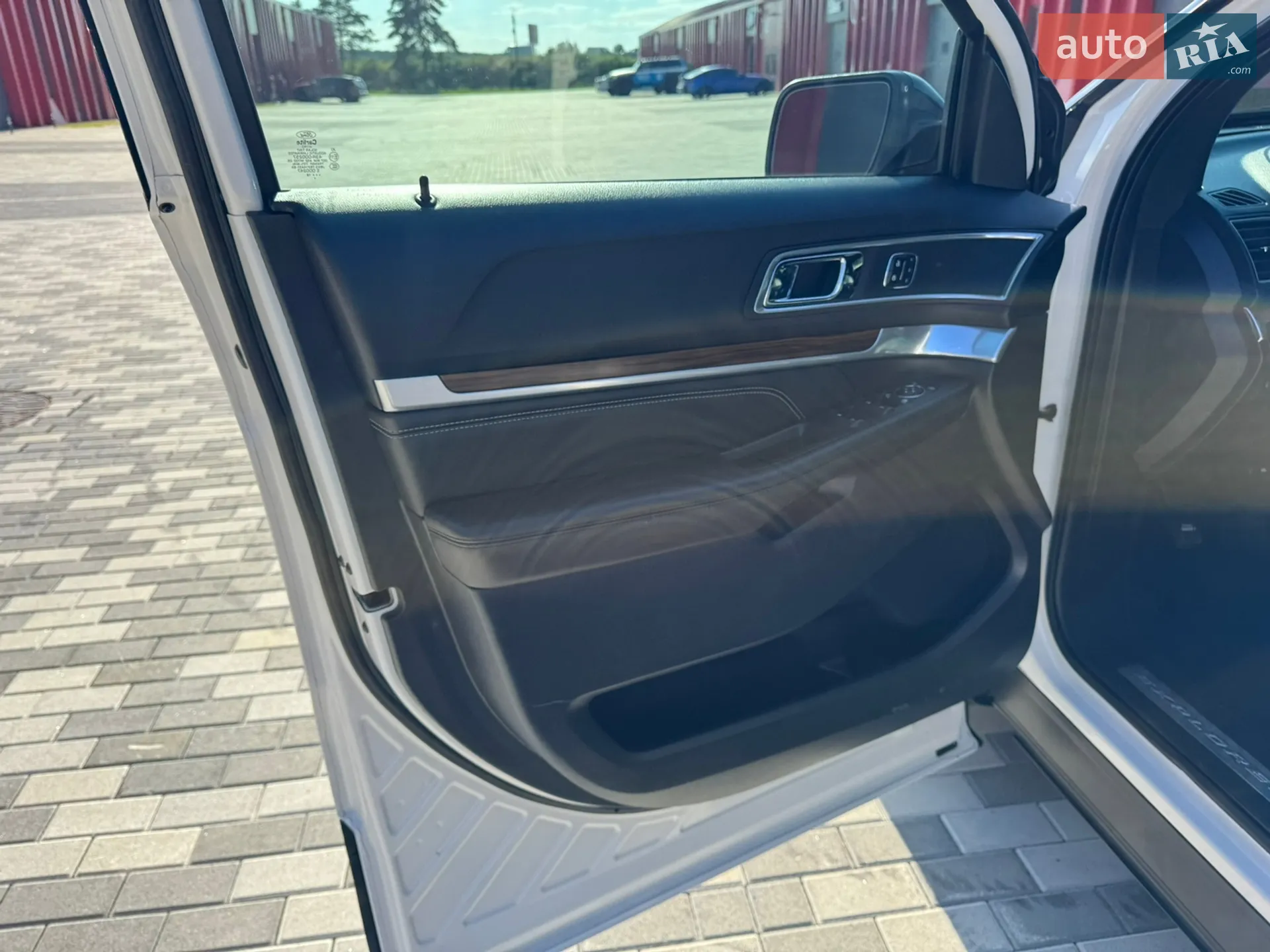 2016 Ford Explorer - мініатюра 21