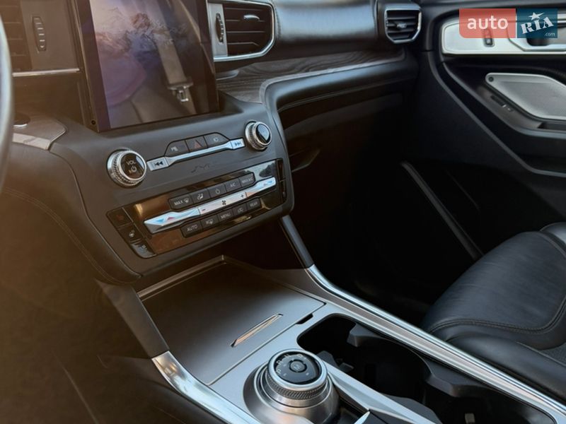 Позашляховик / Кросовер Ford Explorer 2019 в Києві