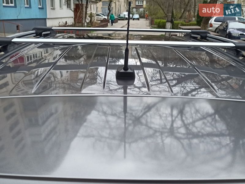 Позашляховик / Кросовер Ford Explorer 2011 в Чернівцях