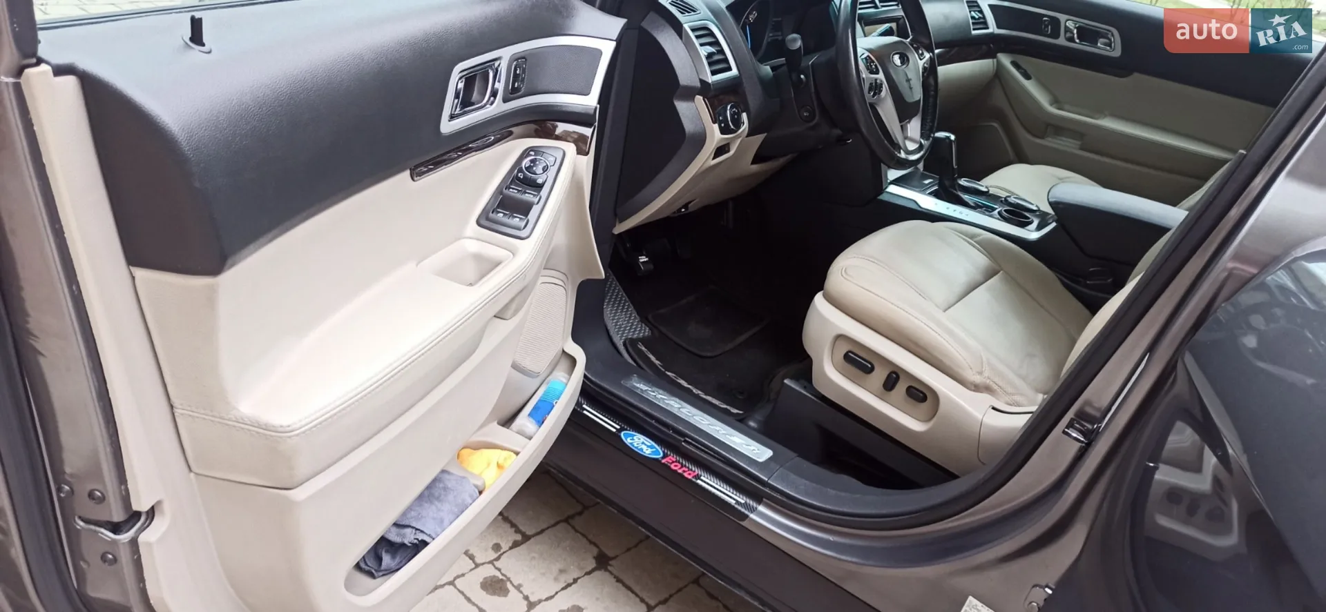 2011 Ford Explorer - мініатюра 55