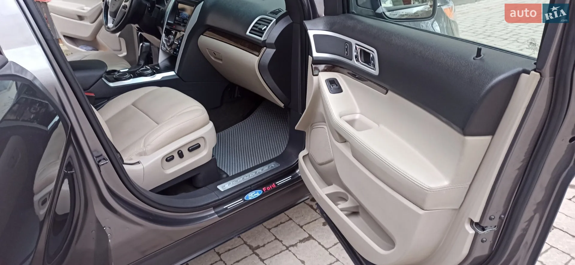 2011 Ford Explorer - мініатюра 56