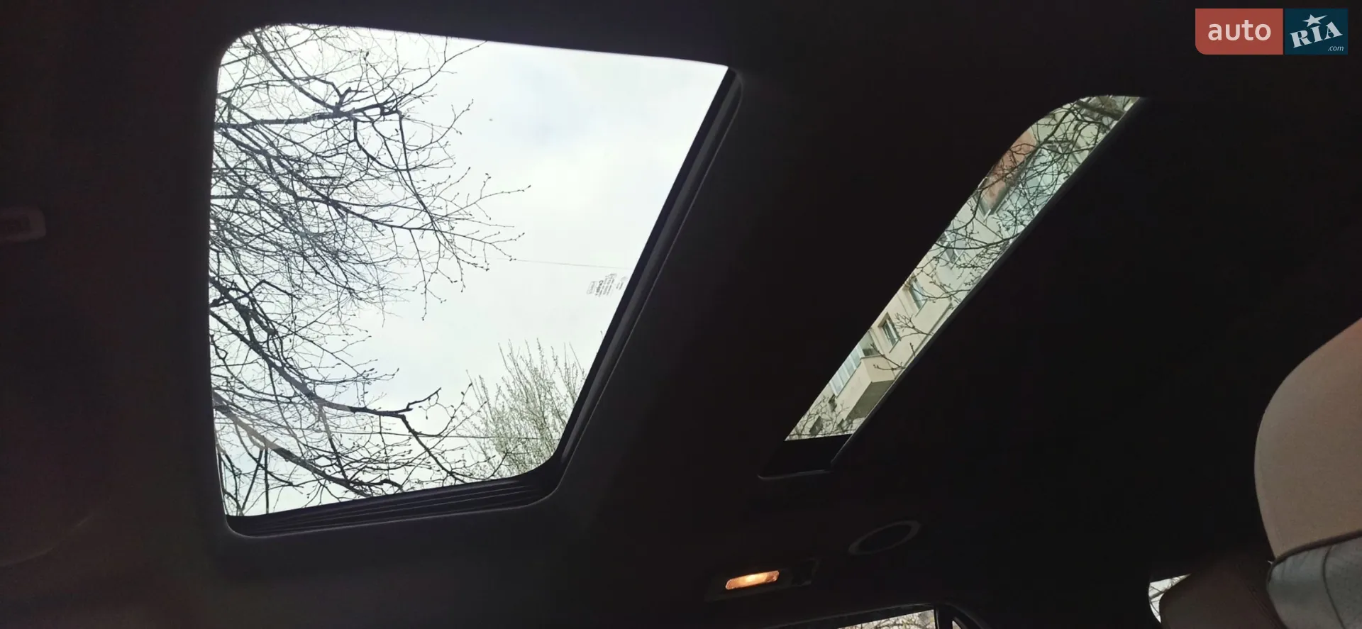 2011 Ford Explorer - мініатюра 129