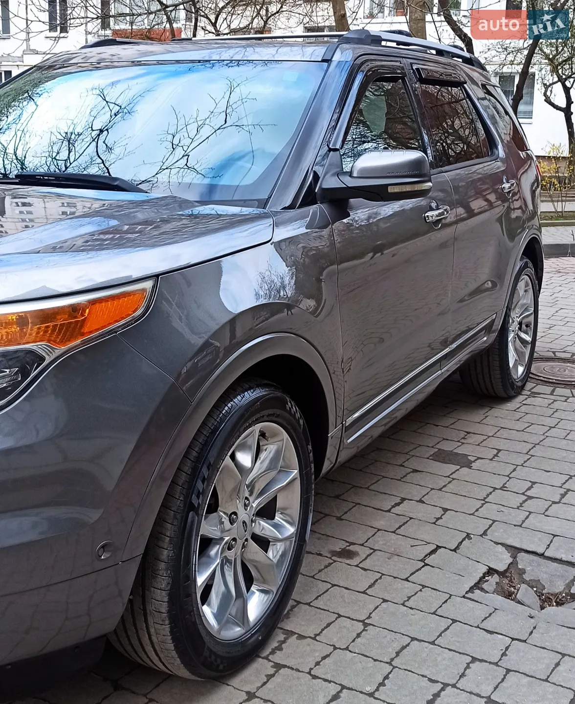 2011 Ford Explorer - мініатюра 18
