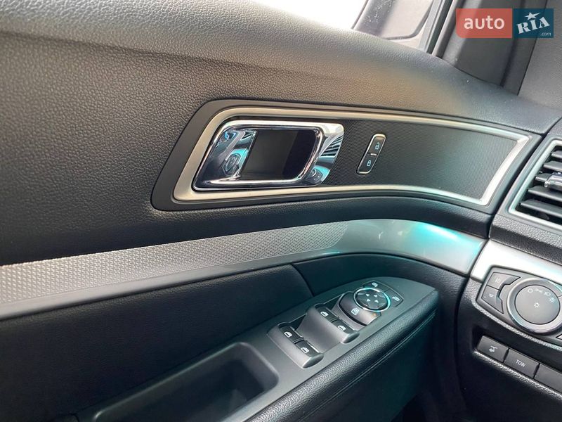 Внедорожник / Кроссовер Ford Explorer 2016 в Хмельницком фото 12 Внедорожник / Кроссовер Ford Explorer 2016 в Хмельницком