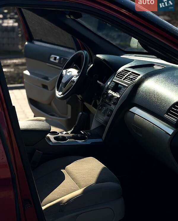 Позашляховик / Кросовер Ford Explorer 2014 в Вінниці