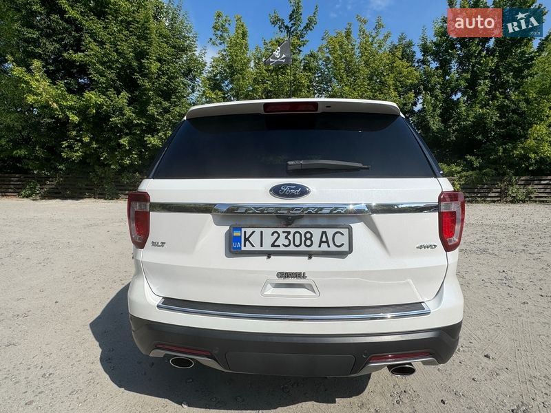 Позашляховик / Кросовер Ford Explorer 2018 в Києві