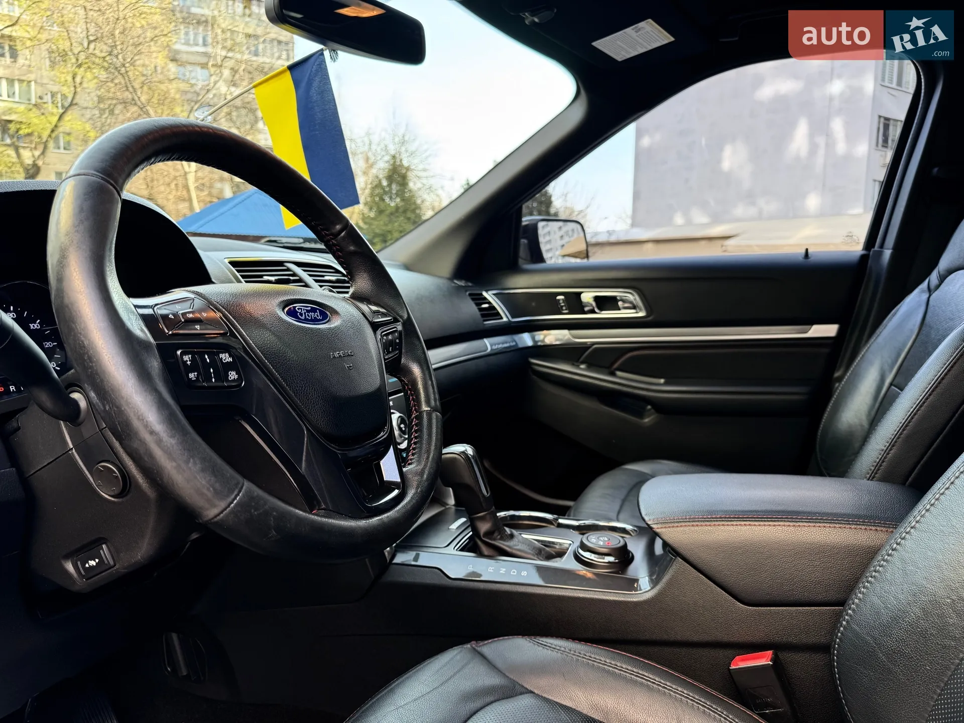 2017 Ford Explorer - мініатюра 19