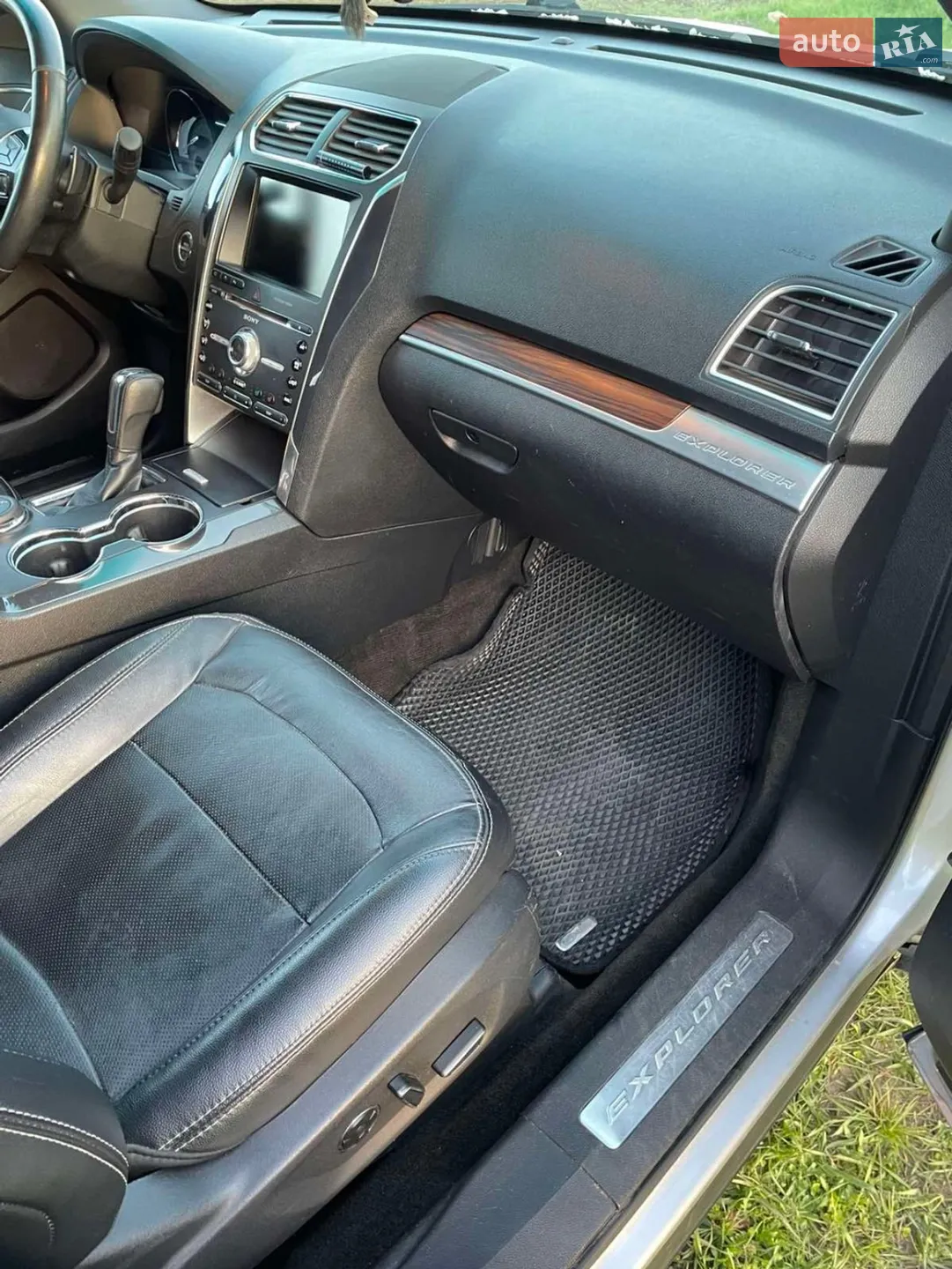2015 Ford Explorer - мініатюра 38