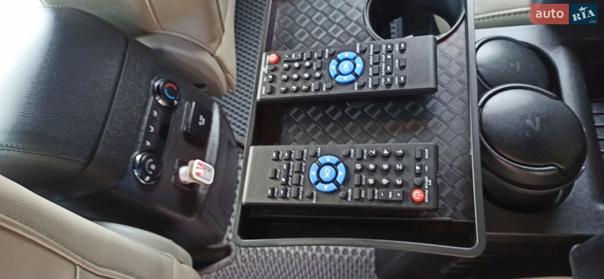 2011 Ford Explorer - мініатюра 67