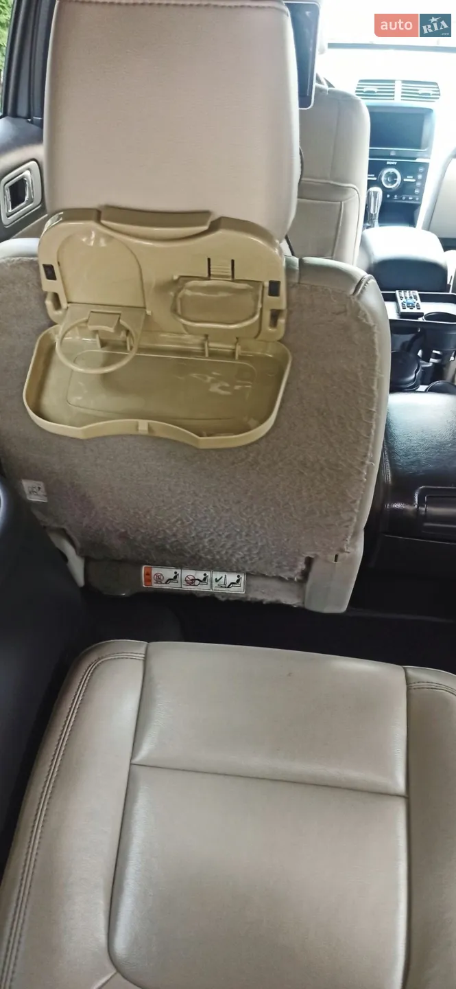2011 Ford Explorer - мініатюра 135