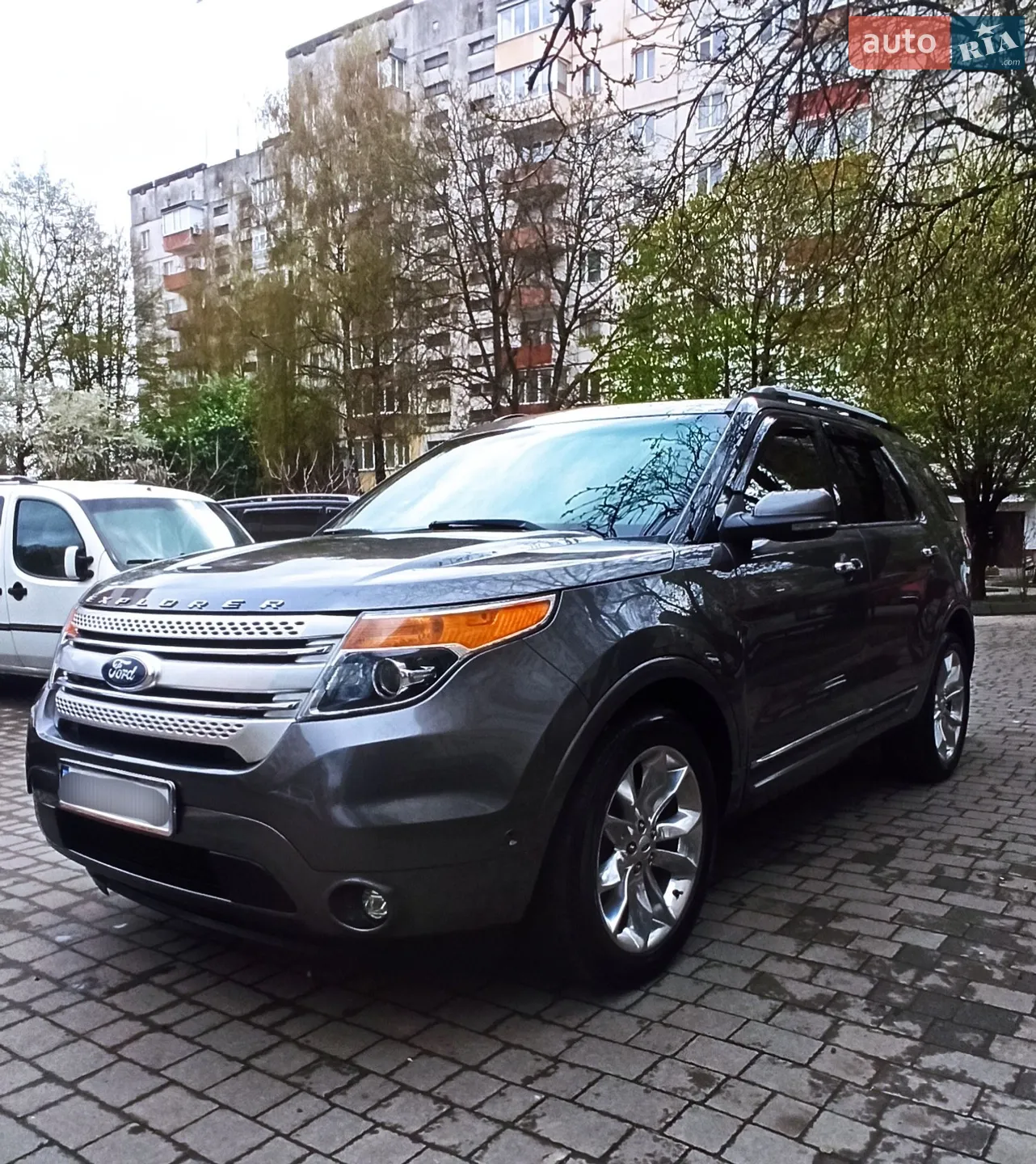 2011 Ford Explorer - мініатюра 9