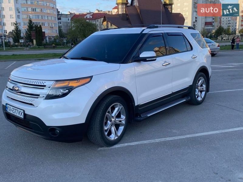 Внедорожник / Кроссовер Ford Explorer 2013 в Ивано-Франковске