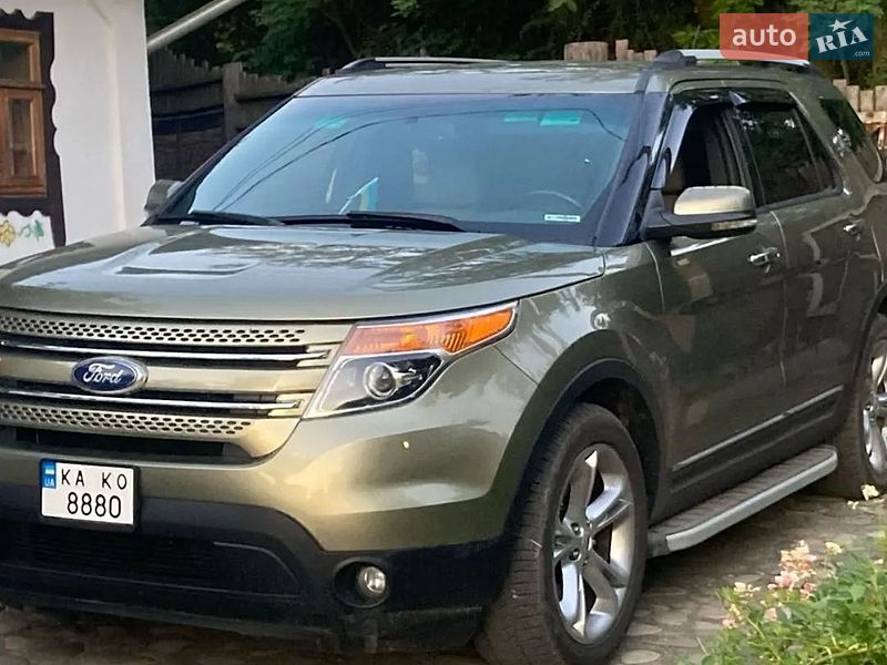 Позашляховик / Кросовер Ford Explorer 2013 в Ладижині