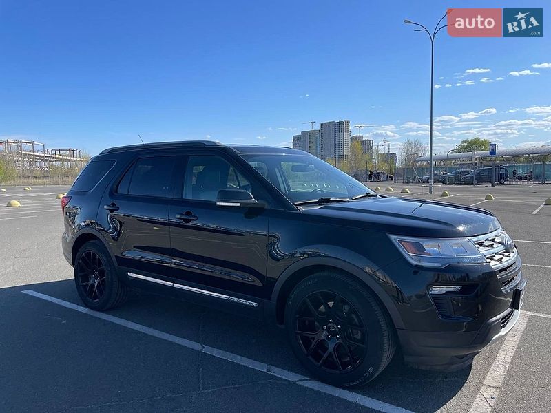 Внедорожник / Кроссовер Ford Explorer 2018 в Киеве
