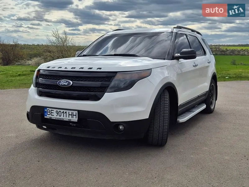 Ford Explorer