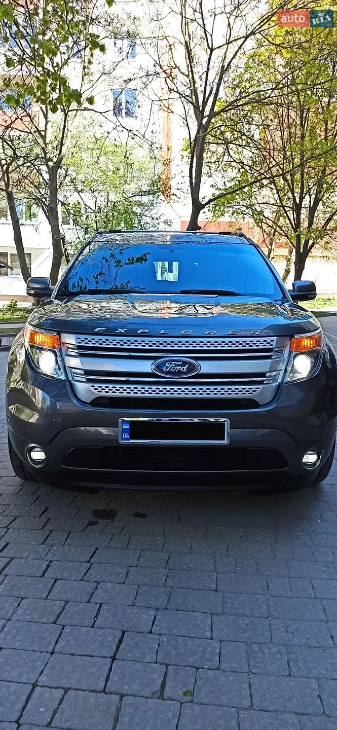 2011 Ford Explorer - мініатюра 9