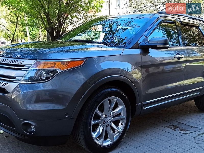 Ford Explorer 2011