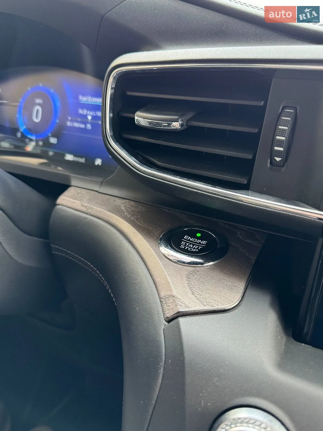 2019 Ford Explorer - мініатюра 13