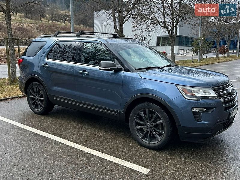 Позашляховик / Кросовер Ford Explorer 2018 в Черняхові