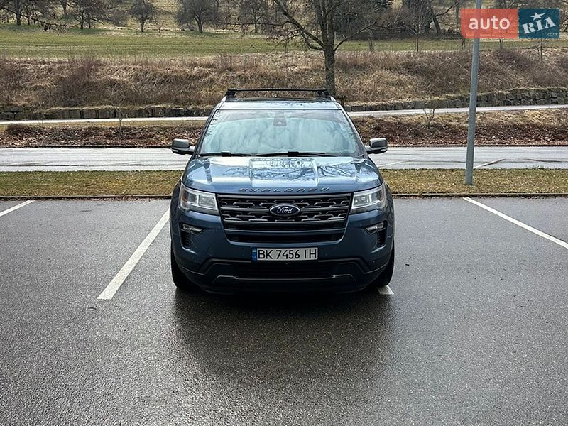 Позашляховик / Кросовер Ford Explorer 2018 в Черняхові