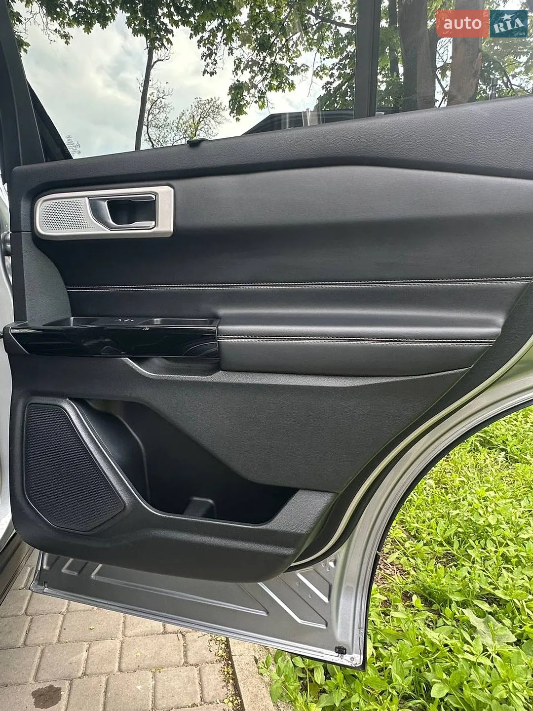 2020 Ford Explorer - мініатюра 38