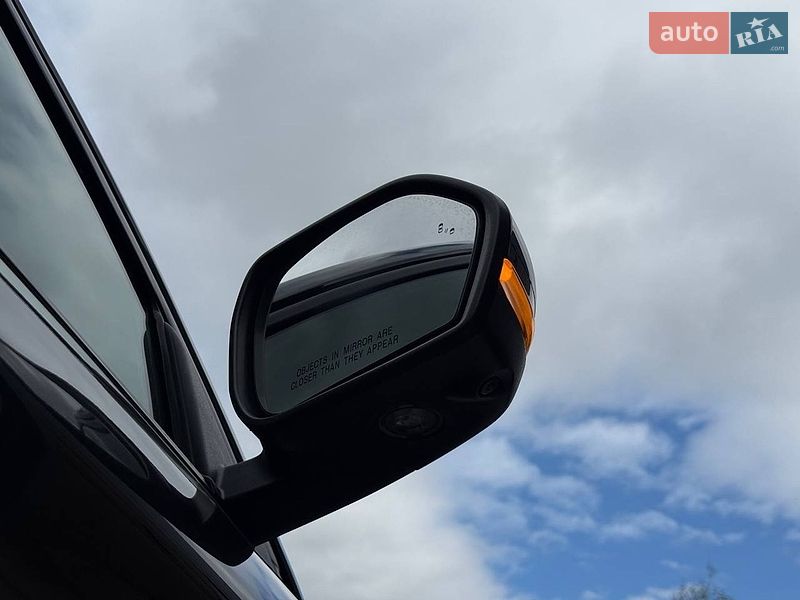 Позашляховик / Кросовер Ford Explorer 2019 в Рівному