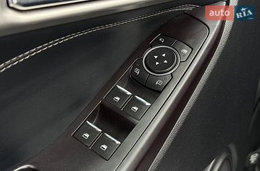Позашляховик / Кросовер Ford Explorer 2019 в Рівному
