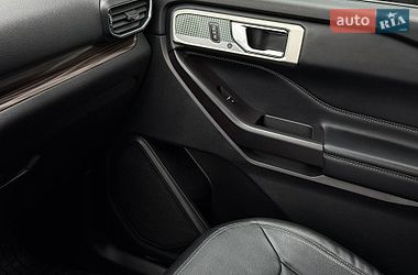 Позашляховик / Кросовер Ford Explorer 2019 в Рівному
