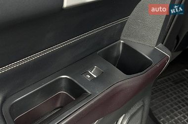 Позашляховик / Кросовер Ford Explorer 2019 в Рівному