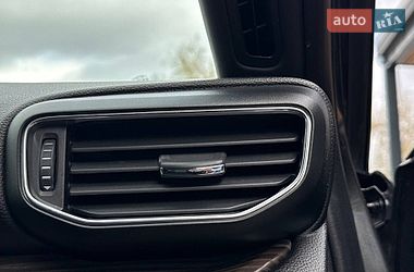 Позашляховик / Кросовер Ford Explorer 2019 в Рівному