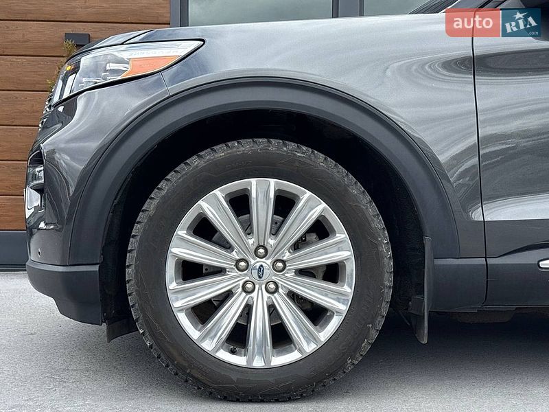 Позашляховик / Кросовер Ford Explorer 2019 в Рівному