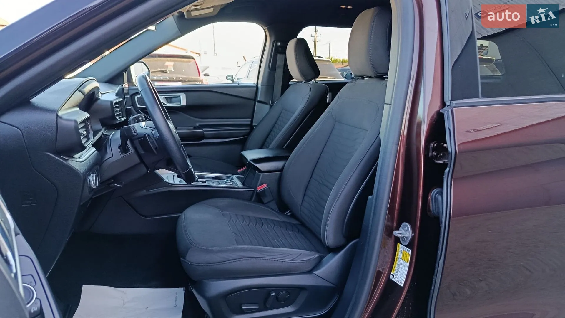 2020 Ford Explorer - мініатюра 22