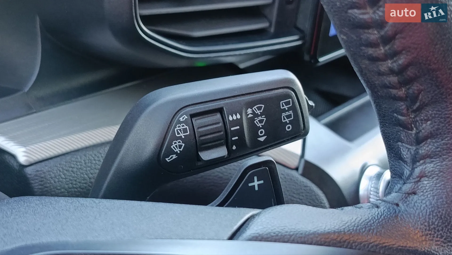 2020 Ford Explorer - мініатюра 30