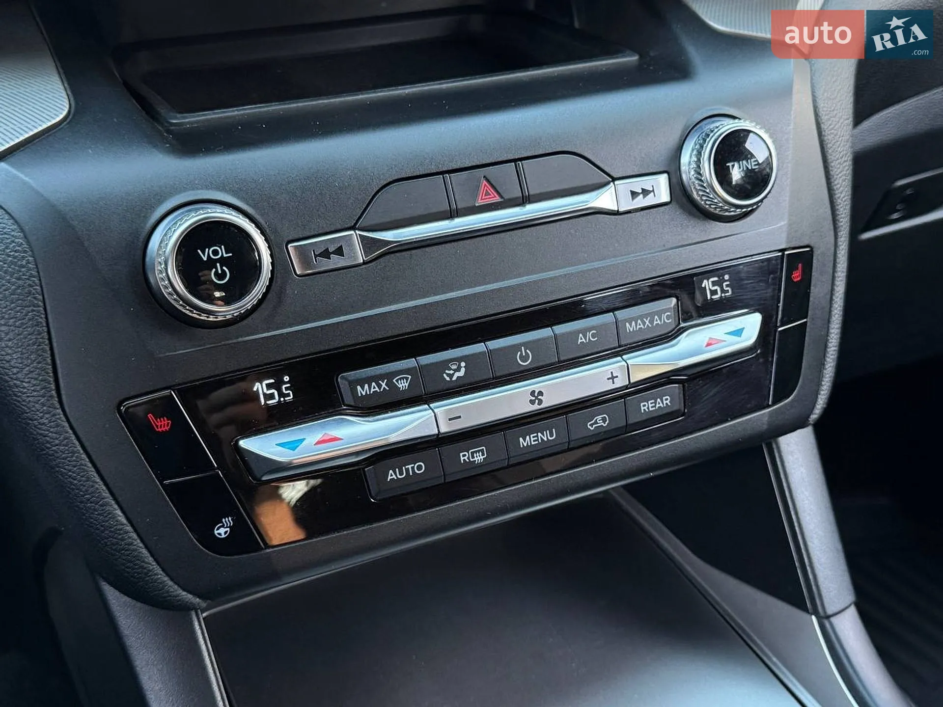 2019 Ford Explorer - мініатюра 25