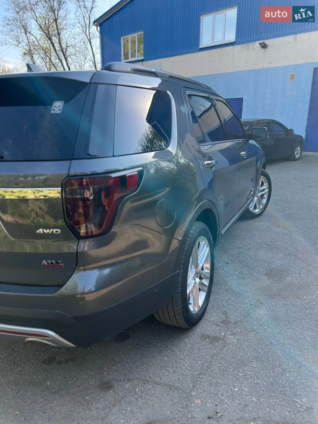 2017 Ford Explorer - мініатюра 9