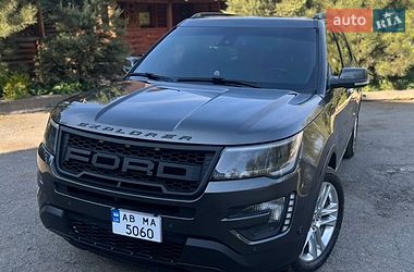 Внедорожник / Кроссовер Ford Explorer 2017 в Соленом