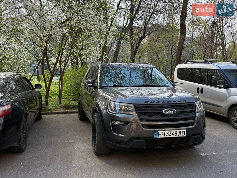 Позашляховик / Кросовер Ford Explorer 2018 в Одесі