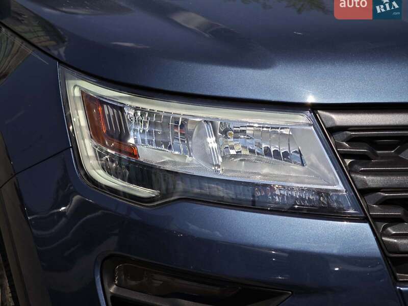 Позашляховик / Кросовер Ford Explorer 2018 в Харкові