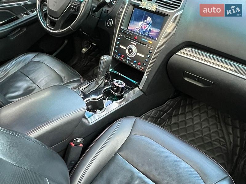 Позашляховик / Кросовер Ford Explorer 2016 в Одесі