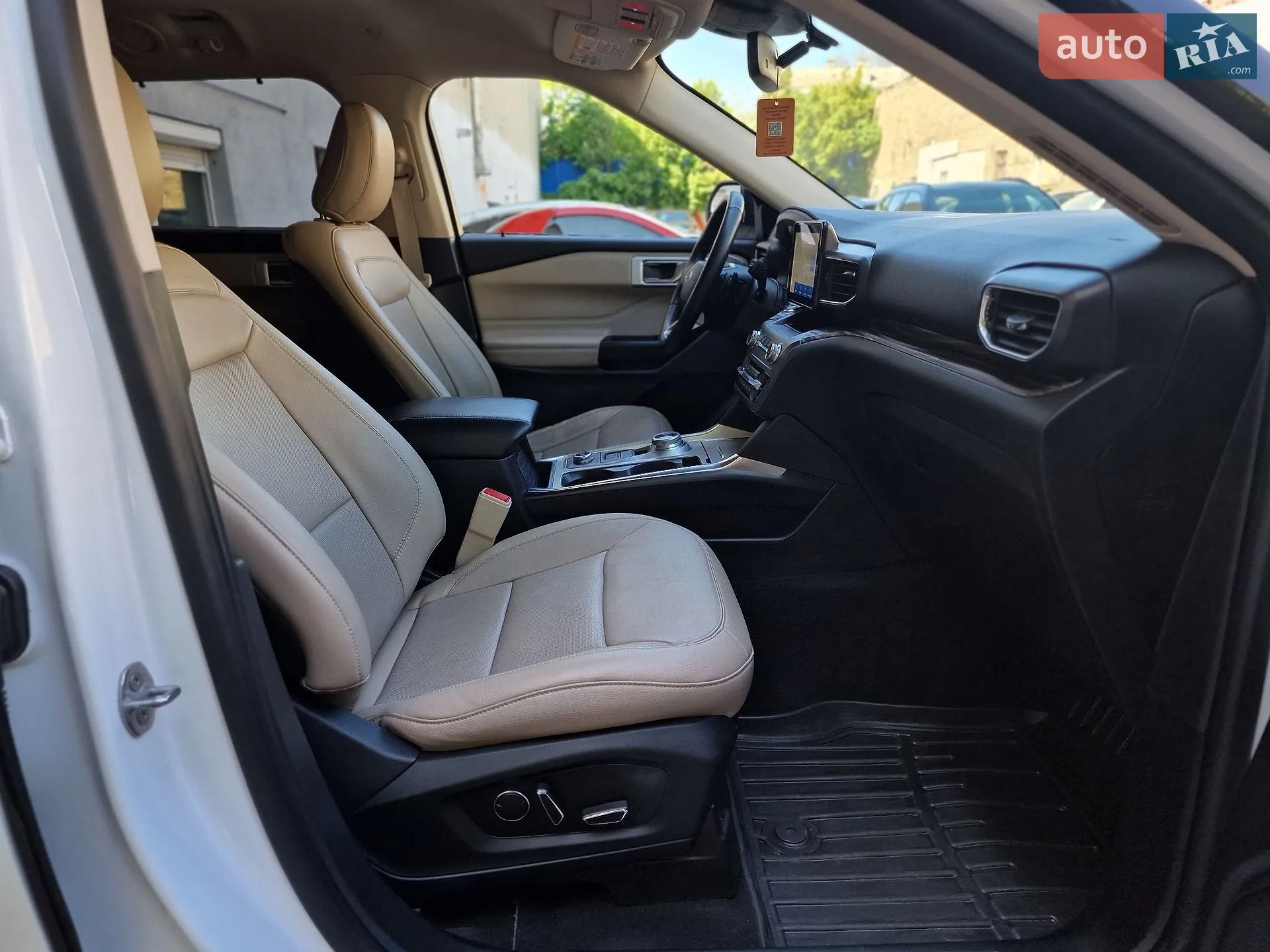 2019 Ford Explorer - мініатюра 45