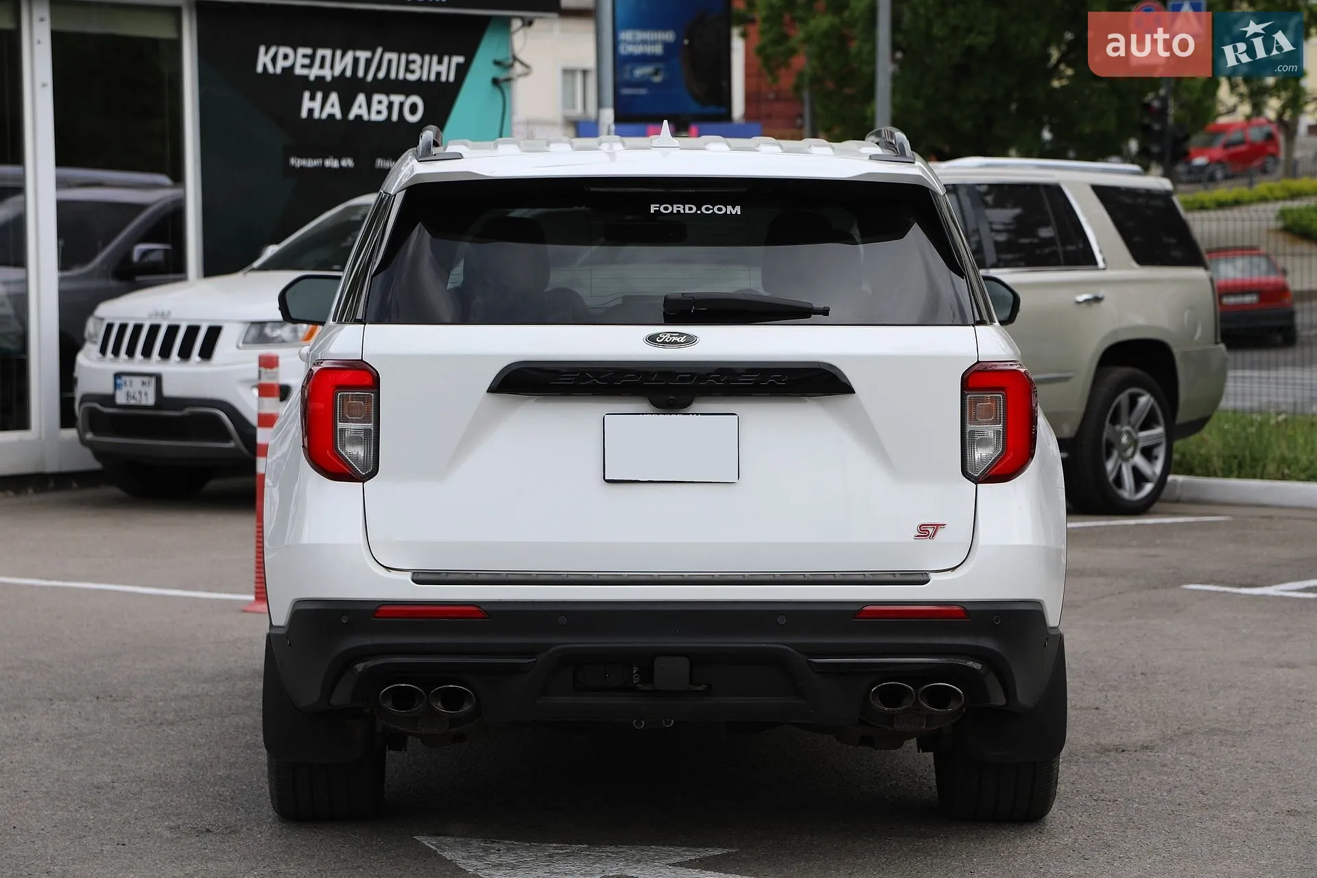 2020 Ford Explorer - мініатюра 5