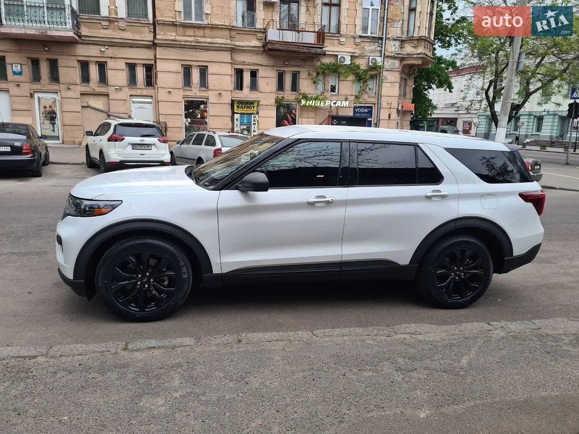 2022 Ford Explorer - мініатюра 3