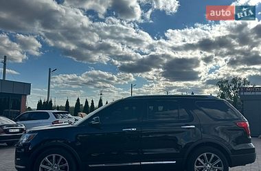 Позашляховик / Кросовер Ford Explorer 2017 в Рівному