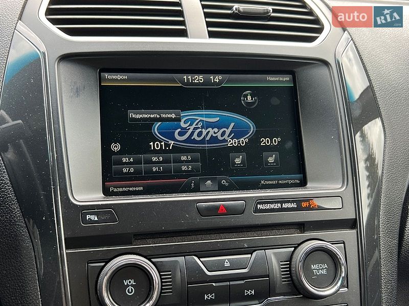 Позашляховик / Кросовер Ford Explorer 2015 в Львові